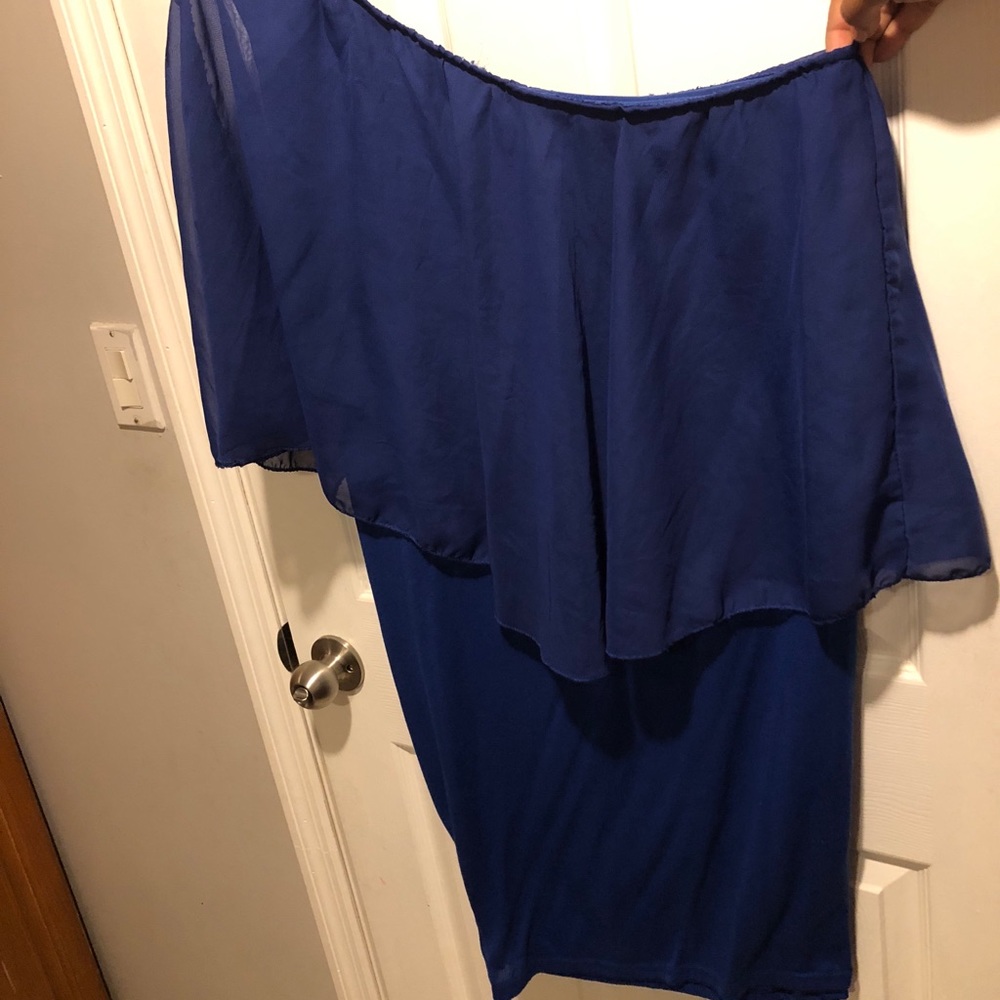 One should dress